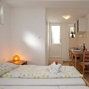 Downtown Private Appartement Split